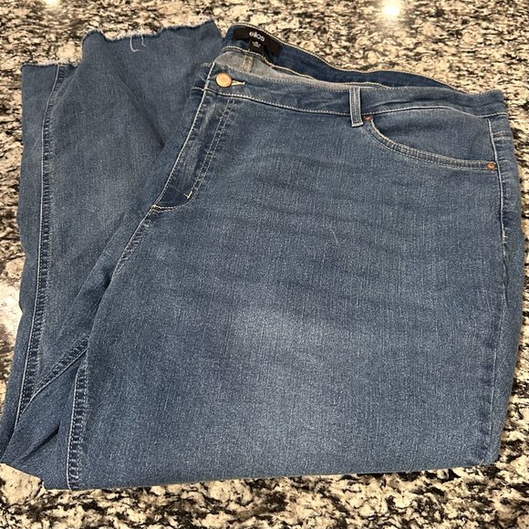 Ellos Crop Bootcut Jeans - 26W - Picture 2 of 6
